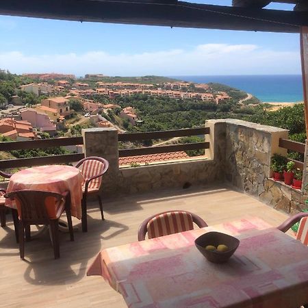 Sardegna-Ferienwohnung Mit Emotionale Meeres Blick Torre dei Corsari Exterior photo